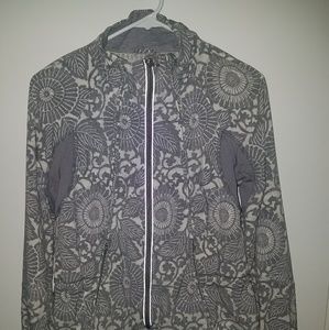 Light weight workout jacket